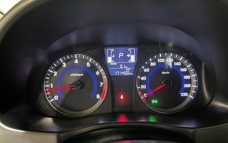 Hyundai Solaris II рестайлинг, 2016 год, 1 030 000 рублей, 28 фотография