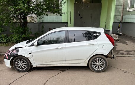 Hyundai Solaris II рестайлинг, 2014 год, 425 000 рублей, 4 фотография