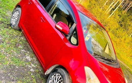 Toyota Ractis I, 2008 год, 700 000 рублей, 2 фотография