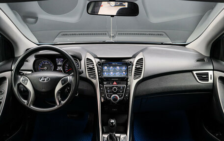 Hyundai i30 II рестайлинг, 2013 год, 960 000 рублей, 9 фотография