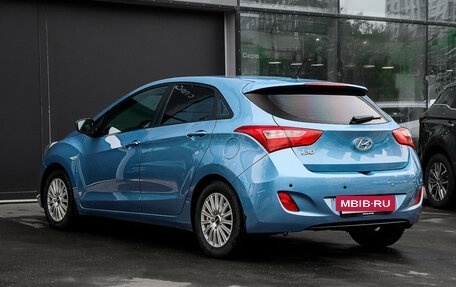 Hyundai i30 II рестайлинг, 2013 год, 960 000 рублей, 6 фотография