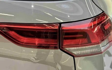 Volkswagen Golf VIII, 2022 год, 1 780 000 рублей, 8 фотография