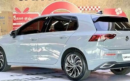 Volkswagen Golf VIII, 2022 год, 1 780 000 рублей, 5 фотография