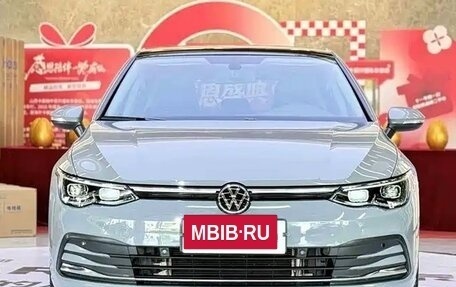 Volkswagen Golf VIII, 2022 год, 1 780 000 рублей, 2 фотография