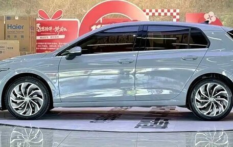 Volkswagen Golf VIII, 2022 год, 1 780 000 рублей, 14 фотография