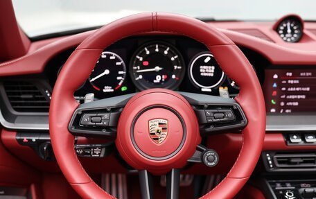 Porsche 911, 2023 год, 15 300 000 рублей, 12 фотография