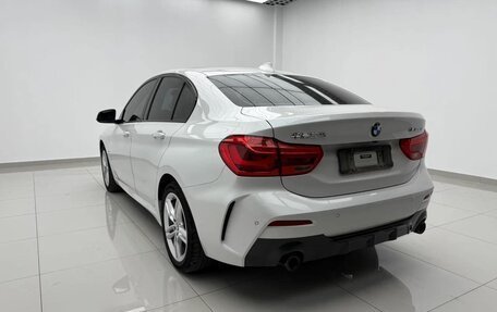 BMW 1 серия, 2022 год, 1 850 000 рублей, 4 фотография