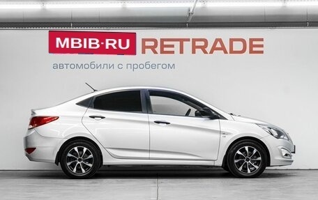 Hyundai Solaris II рестайлинг, 2015 год, 790 000 рублей, 5 фотография