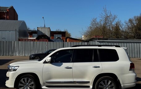 Toyota Land Cruiser 200, 2015 год, 5 900 000 рублей, 1 фотография