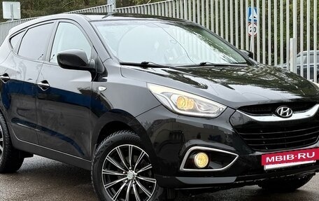 Hyundai ix35 I рестайлинг, 2014 год, 880 000 рублей, 2 фотография