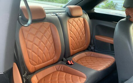 Volkswagen Beetle, 2013 год, 1 200 000 рублей, 8 фотография