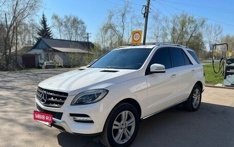 Mercedes-Benz M-Класс, 2013 год, 2 350 000 рублей, 2 фотография