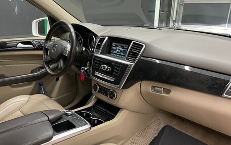 Mercedes-Benz M-Класс, 2014 год, 3 000 000 рублей, 12 фотография