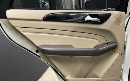 Mercedes-Benz M-Класс, 2014 год, 3 000 000 рублей, 15 фотография