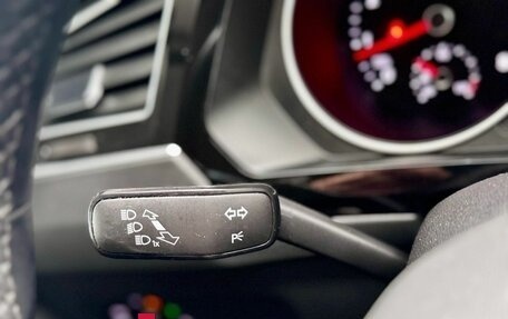 Volkswagen Tiguan II, 2021 год, 2 639 000 рублей, 16 фотография