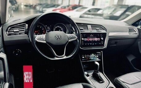 Volkswagen Tiguan II, 2021 год, 2 639 000 рублей, 25 фотография