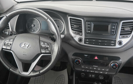 Hyundai Tucson III, 2016 год, 2 399 000 рублей, 13 фотография