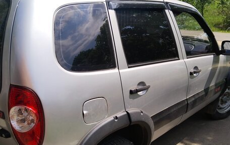Chevrolet Niva I рестайлинг, 2004 год, 330 000 рублей, 6 фотография