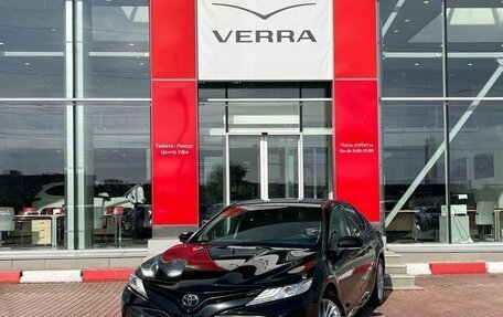 Toyota Camry, 2019 год, 3 170 000 рублей, 1 фотография