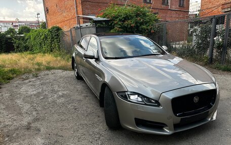 Jaguar XJ IV (X351), 2010 год, 1 420 000 рублей, 2 фотография