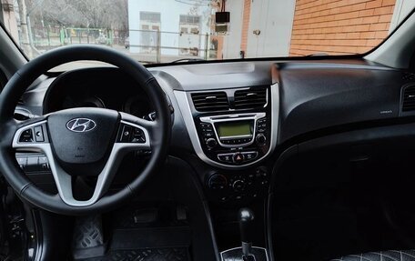 Hyundai Solaris II рестайлинг, 2012 год, 795 000 рублей, 8 фотография
