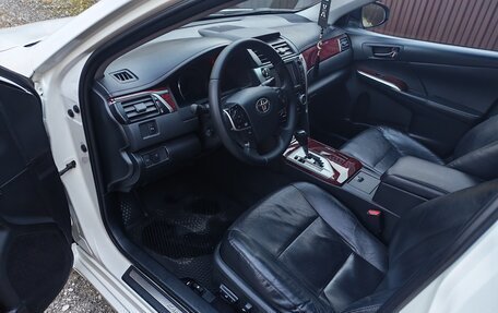 Toyota Camry, 2012 год, 1 400 000 рублей, 7 фотография