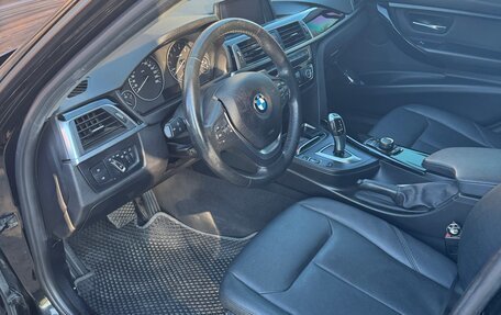 BMW 3 серия, 2018 год, 1 950 000 рублей, 6 фотография