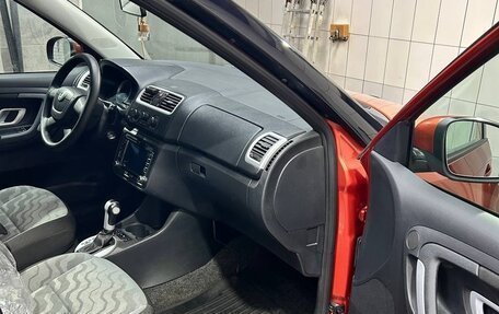 Skoda Fabia II, 2010 год, 640 000 рублей, 12 фотография