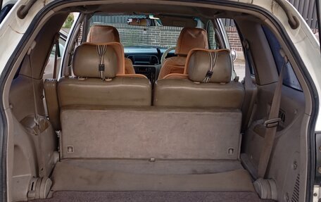 Nissan Liberty, 2001 год, 325 000 рублей, 24 фотография