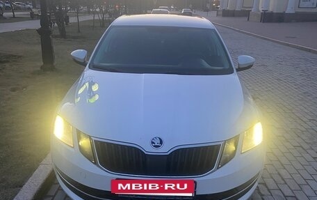 Skoda Octavia, 2018 год, 1 530 000 рублей, 6 фотография