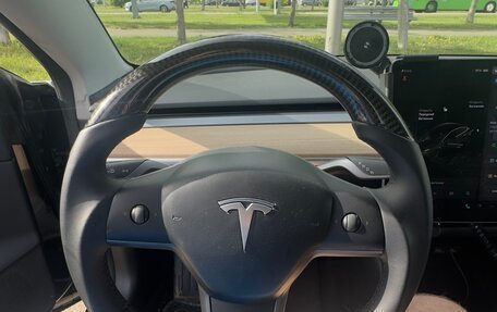 Tesla Model 3 I, 2018 год, 2 000 000 рублей, 1 фотография