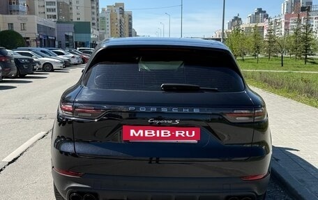 Porsche Cayenne III, 2018 год, 7 090 000 рублей, 2 фотография