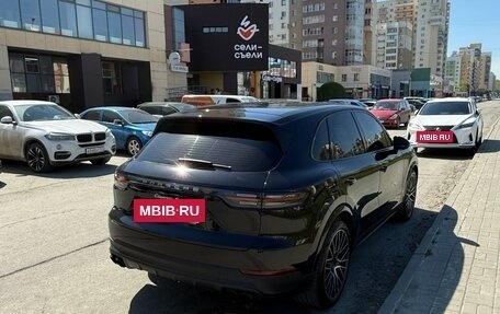 Porsche Cayenne III, 2018 год, 7 090 000 рублей, 6 фотография