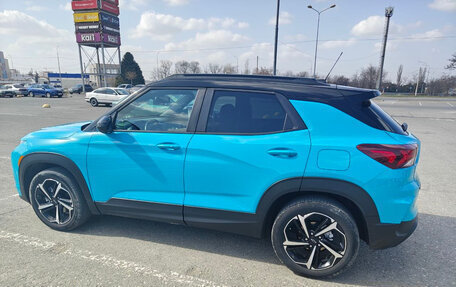 Chevrolet TrailBlazer, 2022 год, 1 850 000 рублей, 2 фотография