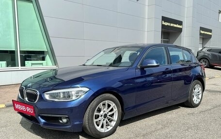 BMW 1 серия, 2018 год, 1 890 000 рублей, 2 фотография