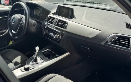 BMW 1 серия, 2018 год, 1 890 000 рублей, 8 фотография