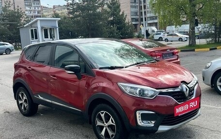 Renault Kaptur I рестайлинг, 2021 год, 1 590 000 рублей, 3 фотография