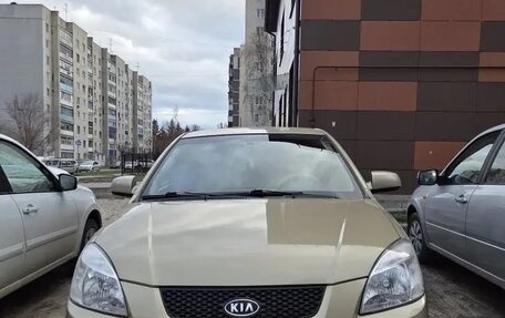KIA Rio II, 2006 год, 699 000 рублей, 1 фотография