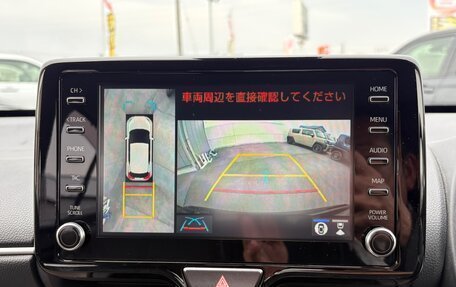 Toyota Yaris Cross, 2022 год, 1 500 000 рублей, 30 фотография