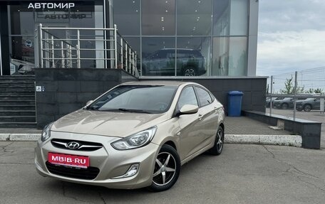 Hyundai Solaris II рестайлинг, 2011 год, 810 000 рублей, 1 фотография