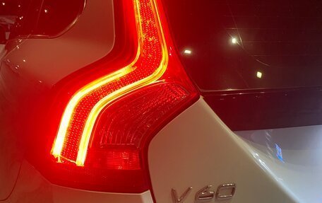 Volvo V60 I, 2013 год, 1 300 000 рублей, 11 фотография