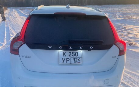 Volvo V60 I, 2013 год, 1 300 000 рублей, 10 фотография