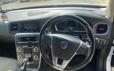 Volvo V60 I, 2013 год, 1 300 000 рублей, 23 фотография