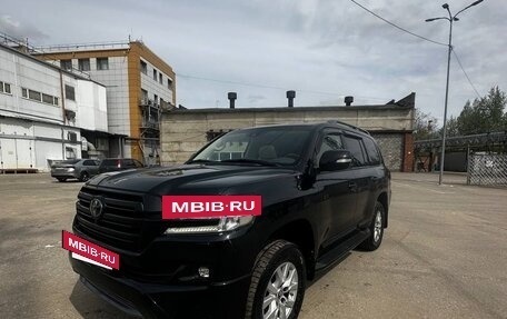 Toyota Land Cruiser 200, 2016 год, 5 360 000 рублей, 2 фотография