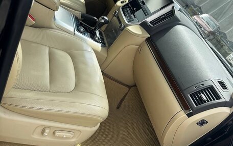 Toyota Land Cruiser 200, 2016 год, 5 360 000 рублей, 14 фотография