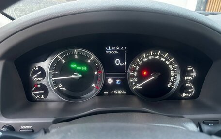 Toyota Land Cruiser 200, 2016 год, 5 360 000 рублей, 16 фотография