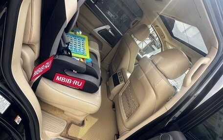 Toyota Land Cruiser 200, 2016 год, 5 360 000 рублей, 11 фотография