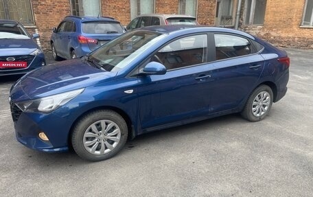 Hyundai Solaris II рестайлинг, 2022 год, 1 750 000 рублей, 3 фотография