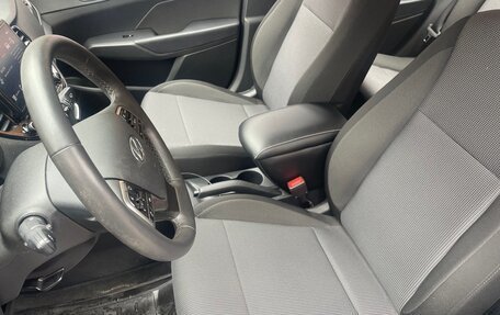 Hyundai Solaris II рестайлинг, 2022 год, 1 750 000 рублей, 8 фотография