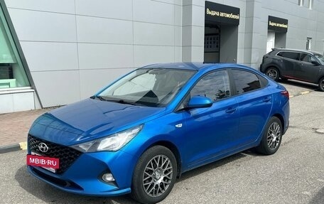 Hyundai Solaris II рестайлинг, 2020 год, 1 590 000 рублей, 2 фотография